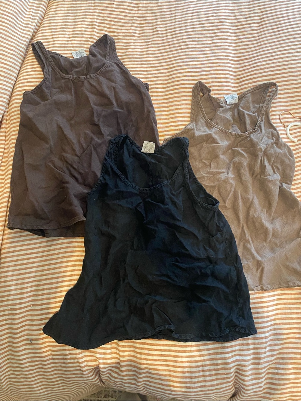 Lot of 3 Hari Casuals Women's Tank Top 100% linen black tan brown SMALL